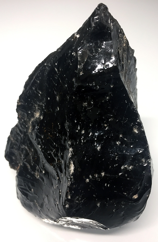 Obsidiaan: De complete tot edelsteen | Edelstenen & Mineralen | Kristallenhemel